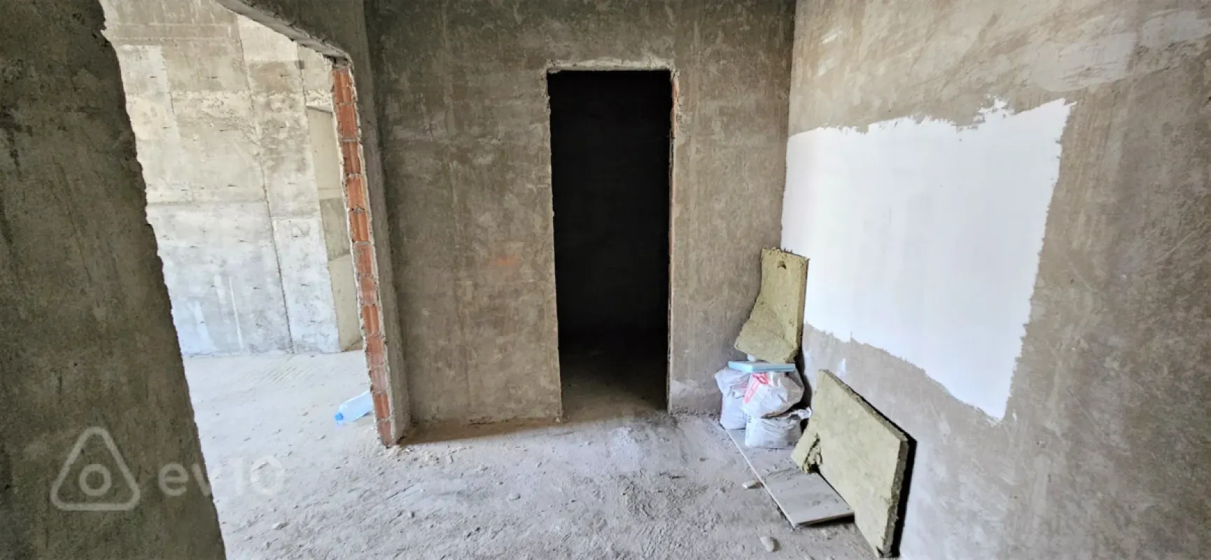 Satılır 3 otaqlı yeni tikili 153.8 m²