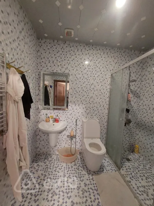 Kirayə verilir 2 otaqlı yeni tikili 68 m²