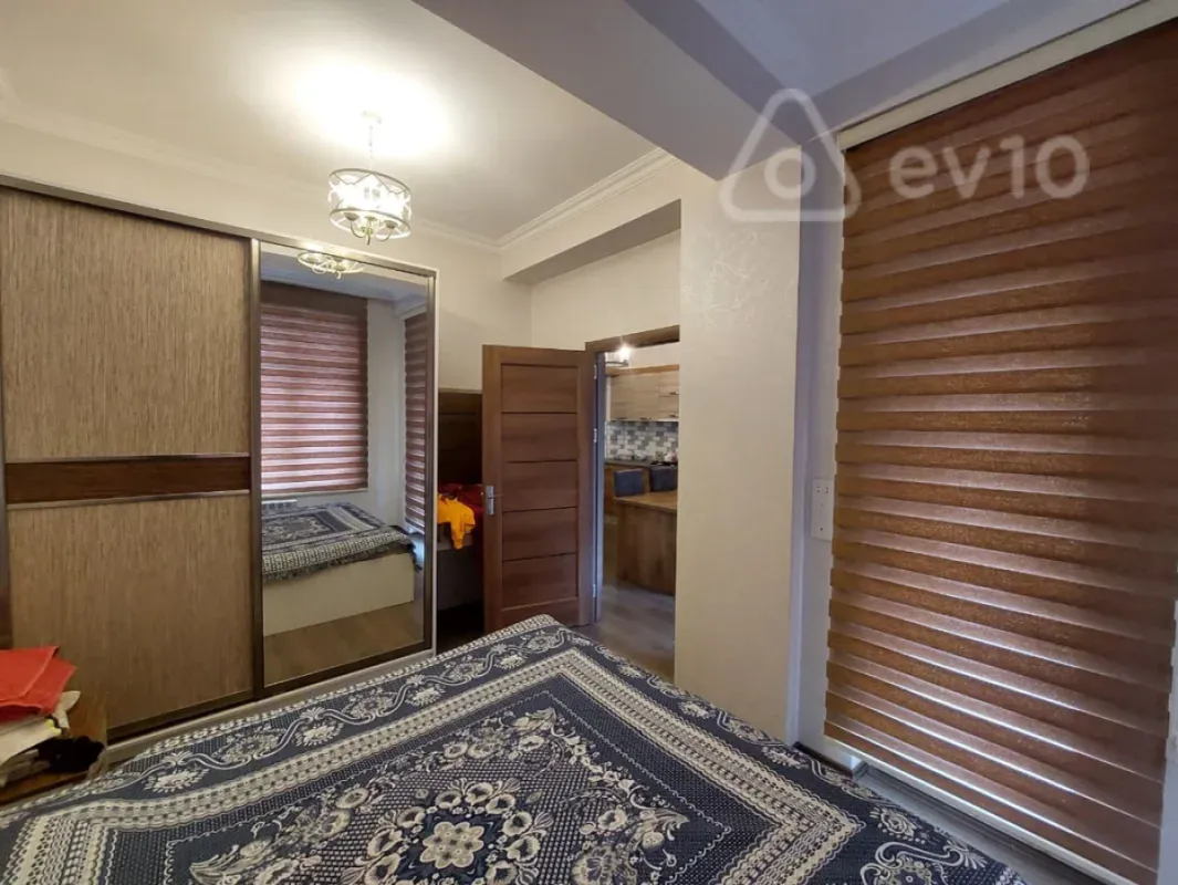 Kirayə verilir 2 otaqlı yeni tikili 68 m²