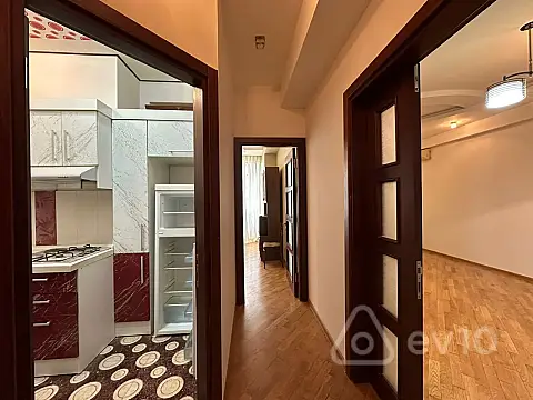 Satılır 2 otaqlı yeni tikili 55 m²