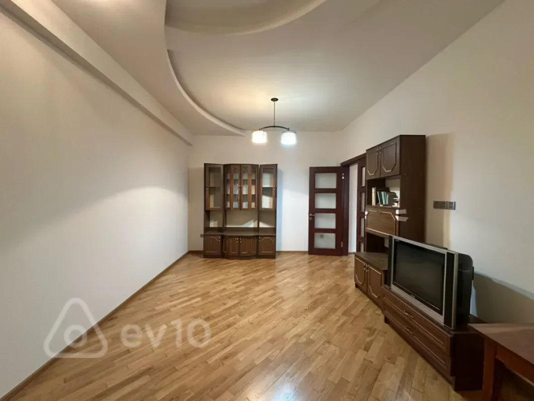 Satılır 2 otaqlı yeni tikili 55 m²
