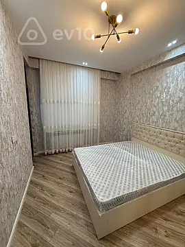 Kirayə verilir 2 otaqlı yeni tikili 50 m²