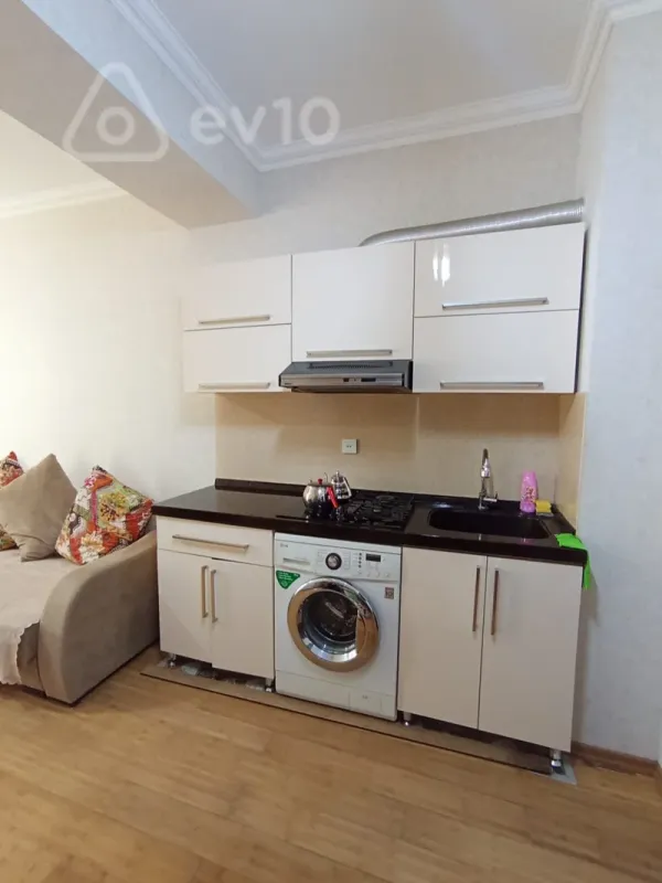 Kirayə verilir 1 otaqlı yeni tikili 35 m²