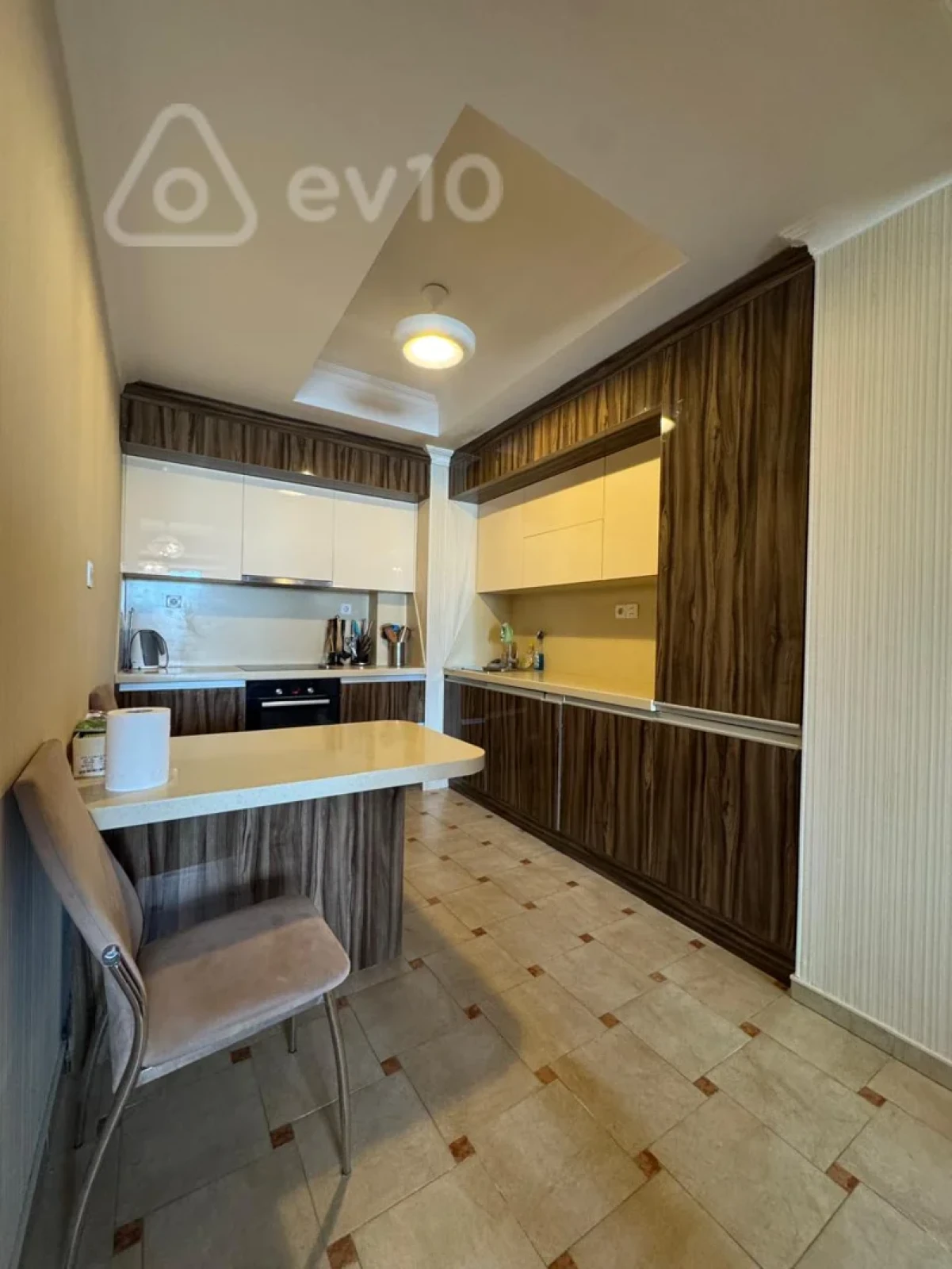 Kirayə verilir 3 otaqlı yeni tikili 120 m²