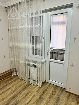 Satılır 2 otaqlı köhnə tikili 50 m²