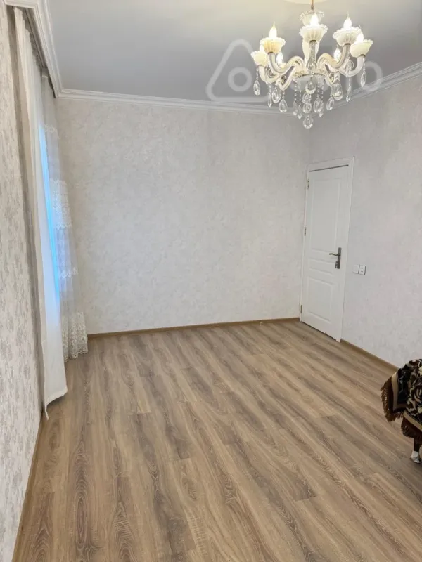 Satılır 2 otaqlı köhnə tikili 50 m²