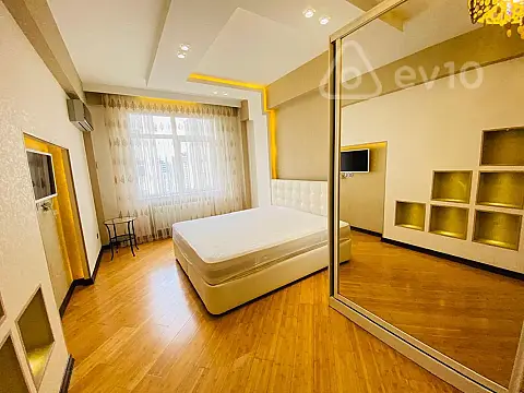 Kirayə verilir 3 otaqlı yeni tikili 150 m² — Bakı, Xətai 3 otaq 150.00 m²