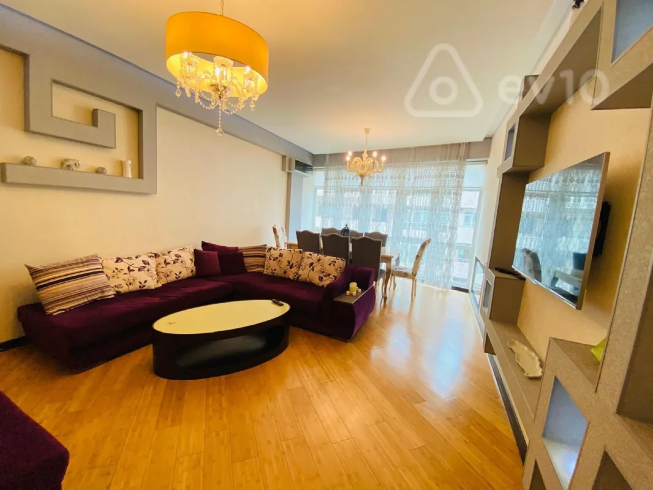 Kirayə verilir 3 otaqlı yeni tikili 150 m²