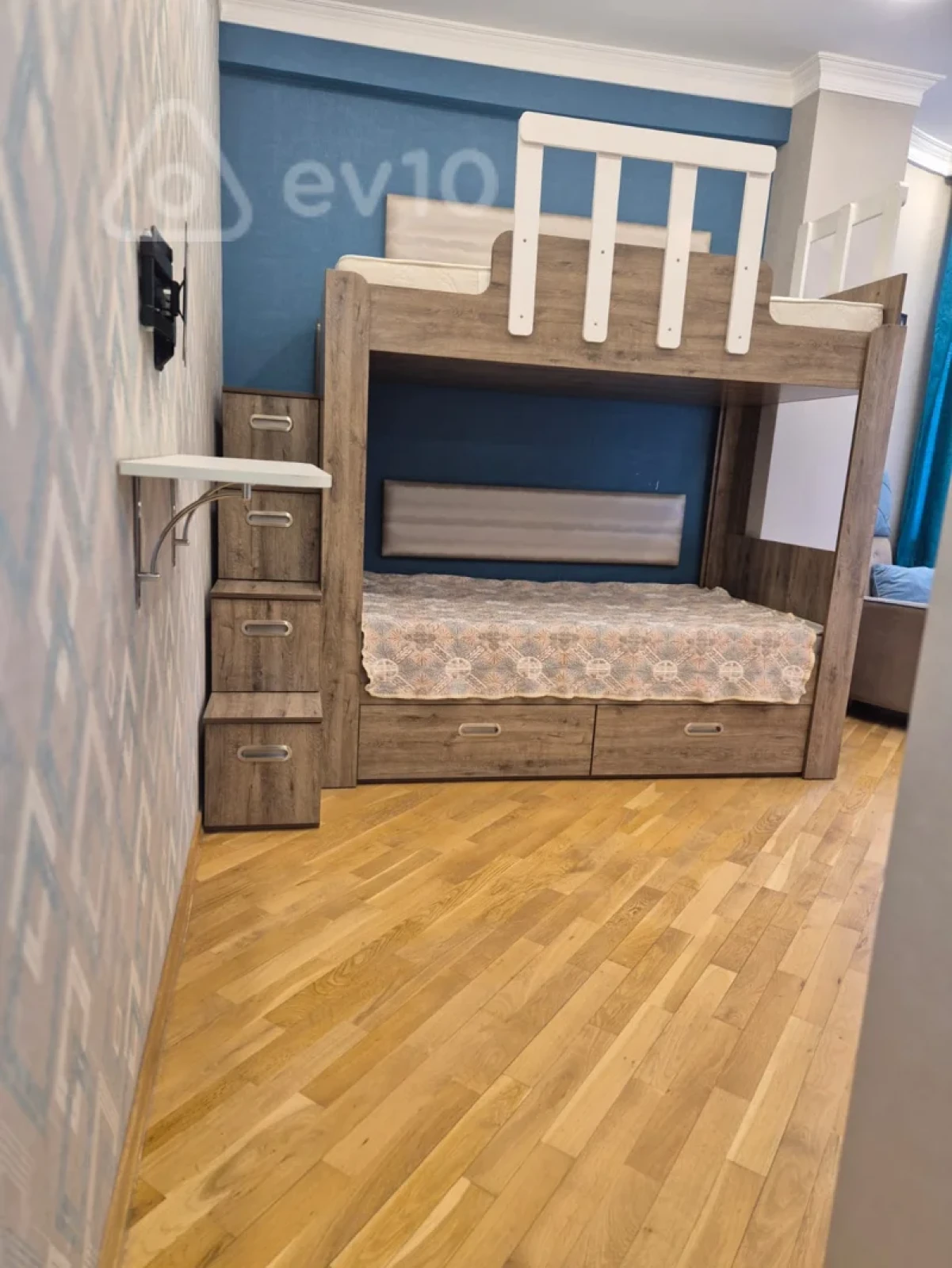 Kirayə verilir 3 otaqlı yeni tikili 110 m²