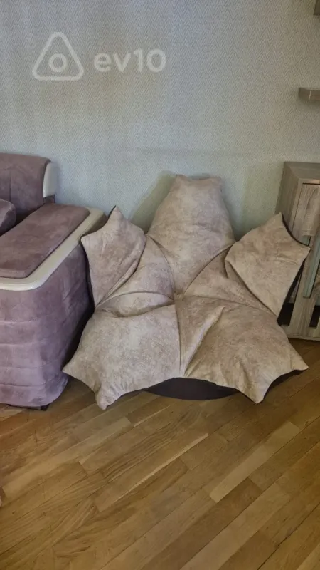 Kirayə verilir 3 otaqlı yeni tikili 110 m²