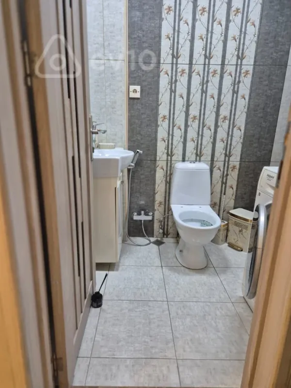 Kirayə verilir 3 otaqlı yeni tikili 110 m²