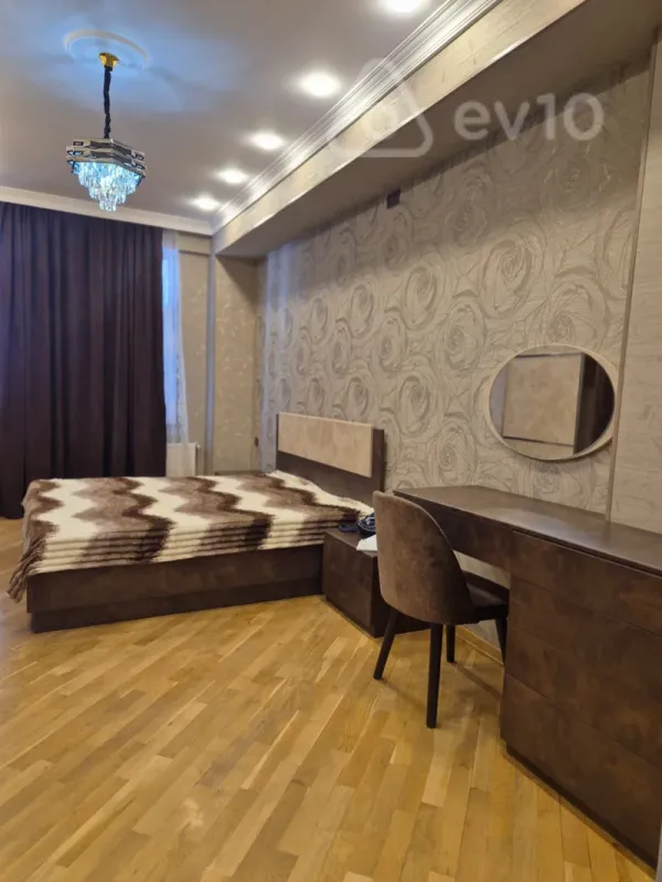 Kirayə verilir 3 otaqlı yeni tikili 110 m²