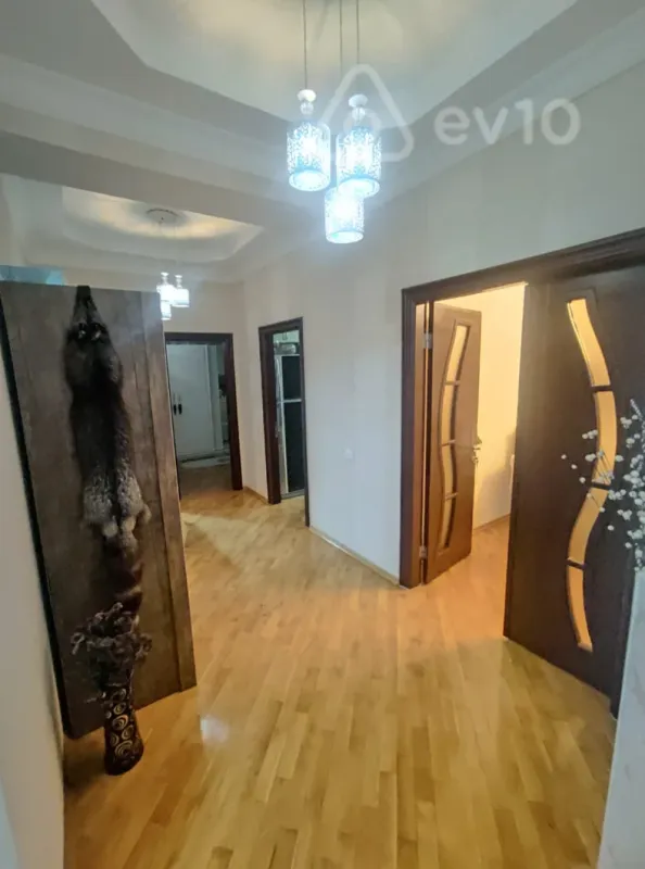 Satılır 2 otaqlı yeni tikili 95 m²