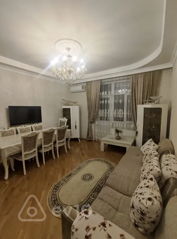 Satılır 2 otaqlı yeni tikili 95 m²