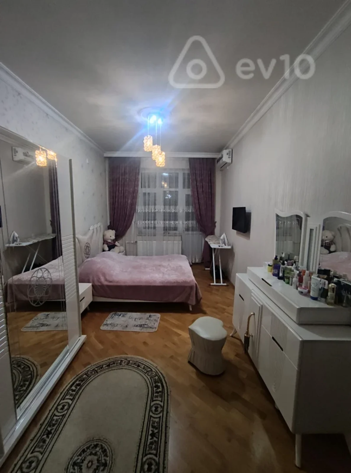 Satılır 2 otaqlı yeni tikili 95 m²