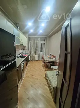Satılır 2 otaqlı yeni tikili 95 m²