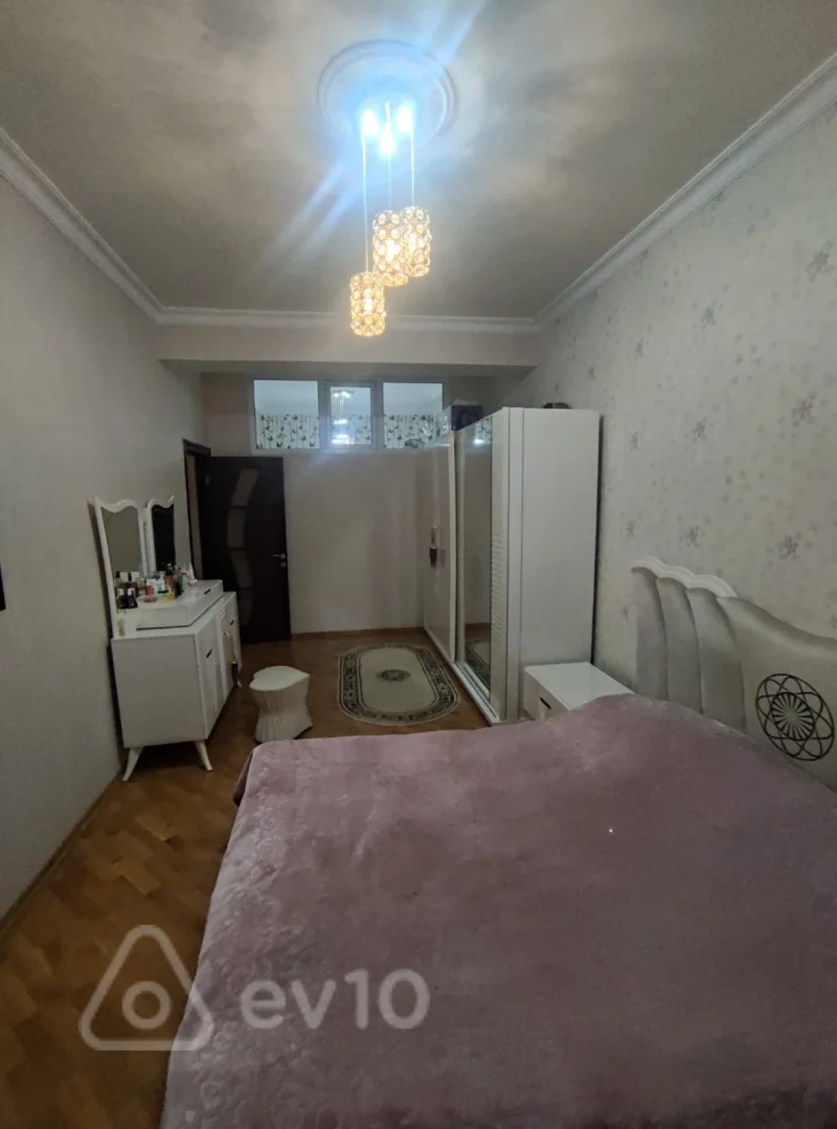 Satılır 2 otaqlı yeni tikili 95 m²