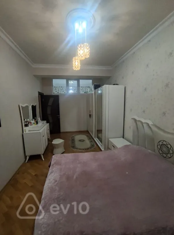 Satılır 2 otaqlı yeni tikili 95 m²