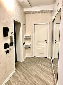 Kirayə verilir 3 otaqlı yeni tikili 150 m²