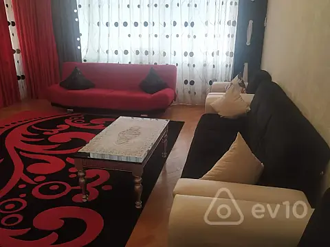 Kirayə verilir 3 otaqlı yeni tikili 140 m²