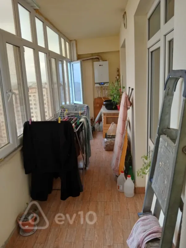 Satılır 3 otaqlı yeni tikili 110 m²