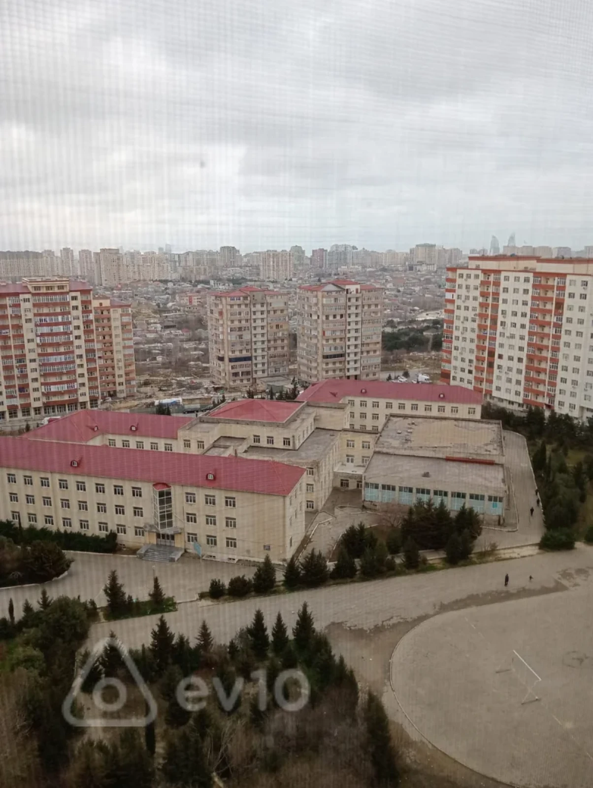 Satılır 3 otaqlı yeni tikili 110 m²