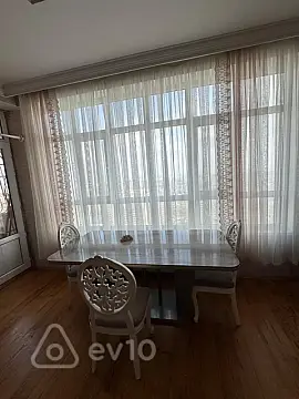 Satılır 3 otaqlı yeni tikili 105 m²