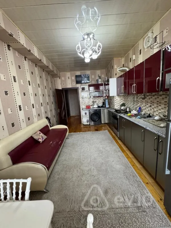 Satılır 3 otaqlı yeni tikili 105 m²