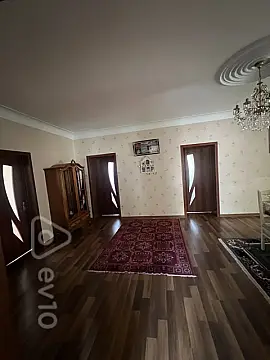 Kirayə verilir 3 otaqlı həyət evi 120 m²
