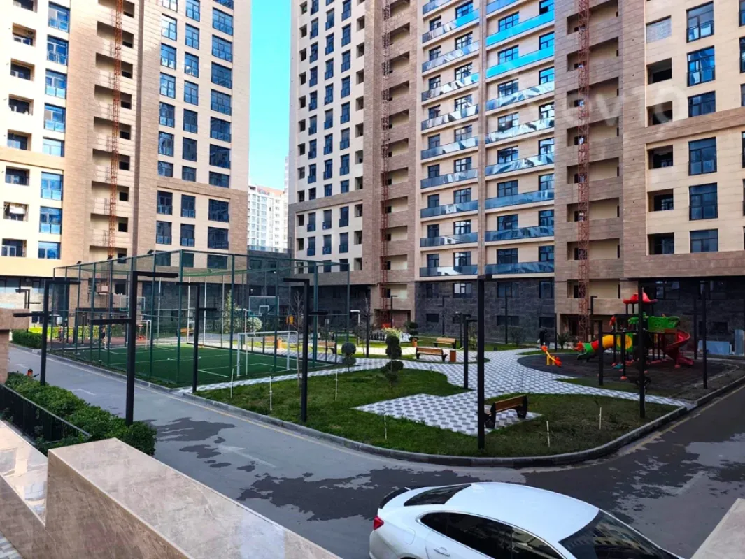 Kirayə verilir 2 otaqlı yeni tikili 60 m²