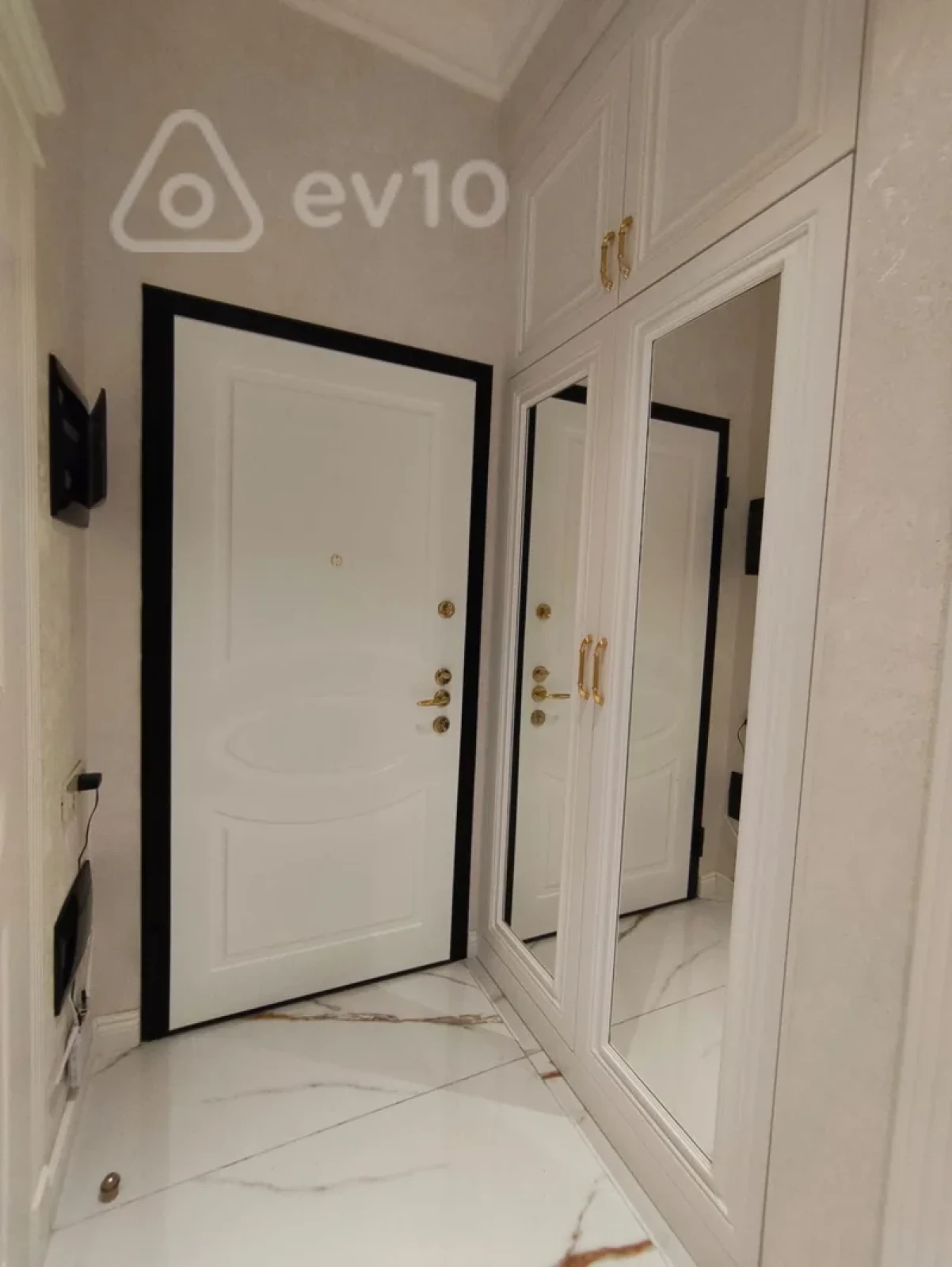 Kirayə verilir 2 otaqlı yeni tikili 60 m²