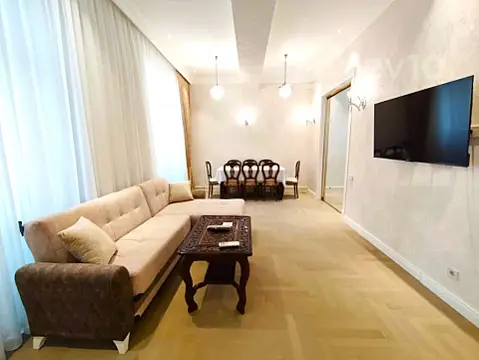 Kirayə verilir 2 otaqlı yeni tikili 60 m²