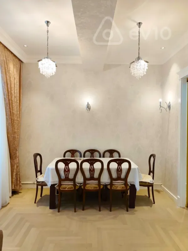 Kirayə verilir 2 otaqlı yeni tikili 60 m²