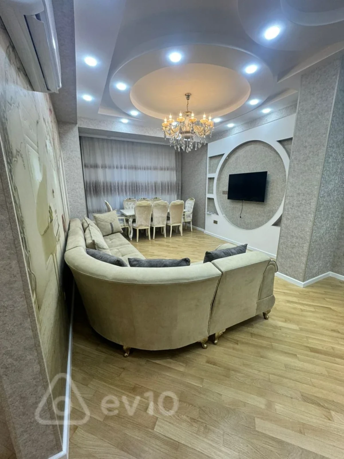 Kirayə verilir 3 otaqlı yeni tikili 115 m²