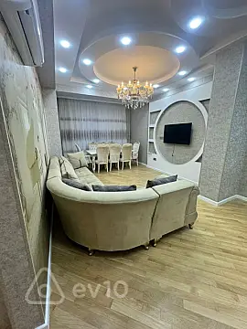 Kirayə verilir 3 otaqlı yeni tikili 115 m²