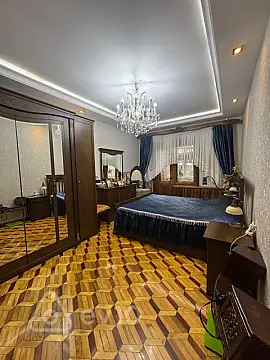 Satılır 3 otaqlı köhnə tikili 110 m²