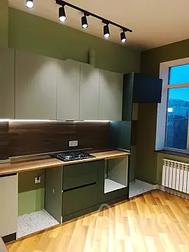 Satılır 2 otaqlı köhnə tikili 65 m²