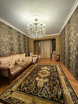 Satılır 3 otaqlı köhnə tikili 90 m² — Bakı, Binəqədi 3 otaq 90.00 m²