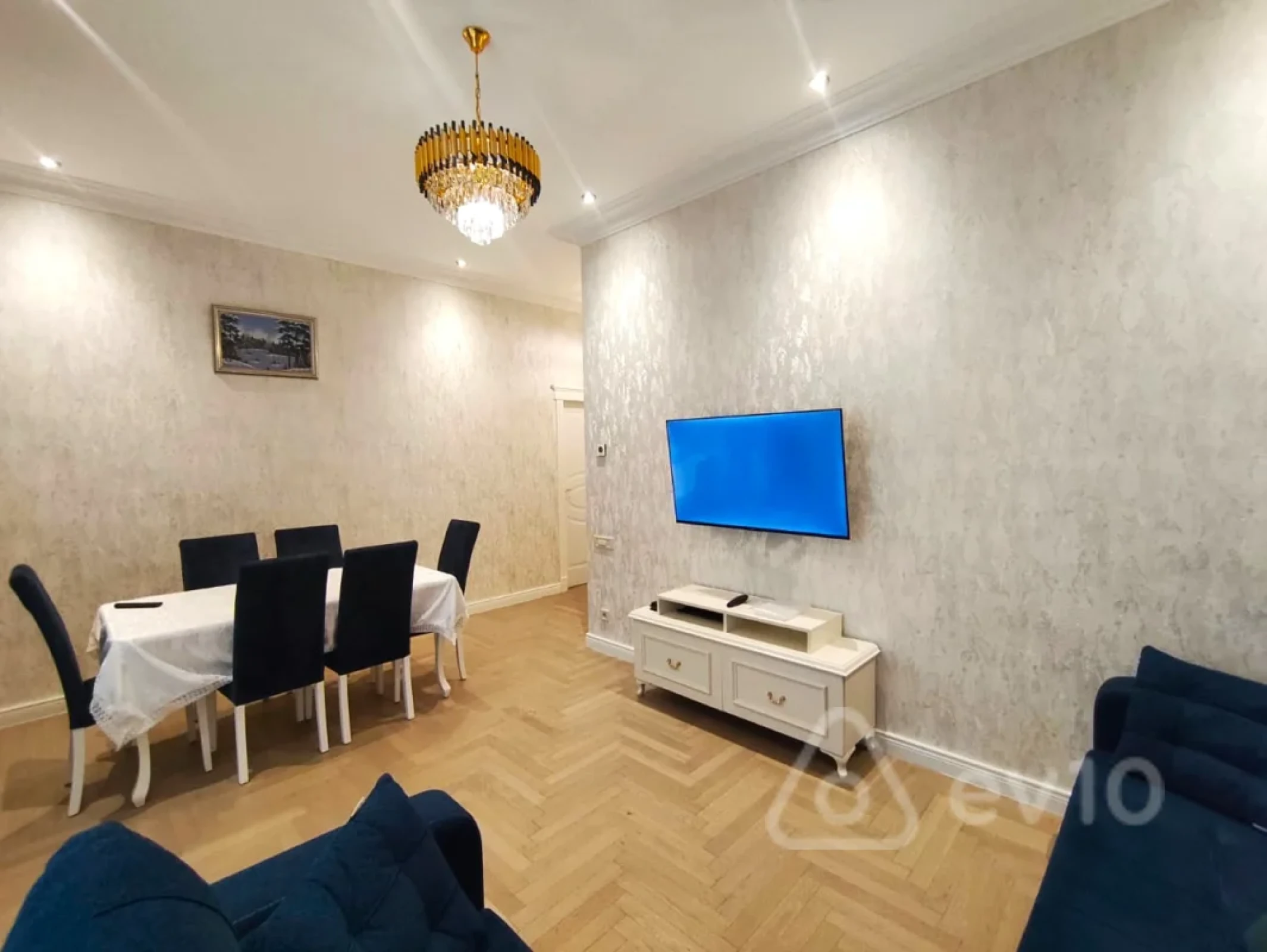 Kirayə verilir 2 otaqlı yeni tikili 95 m²