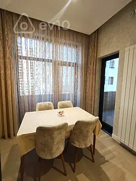 Kirayə verilir 2 otaqlı yeni tikili 95 m²