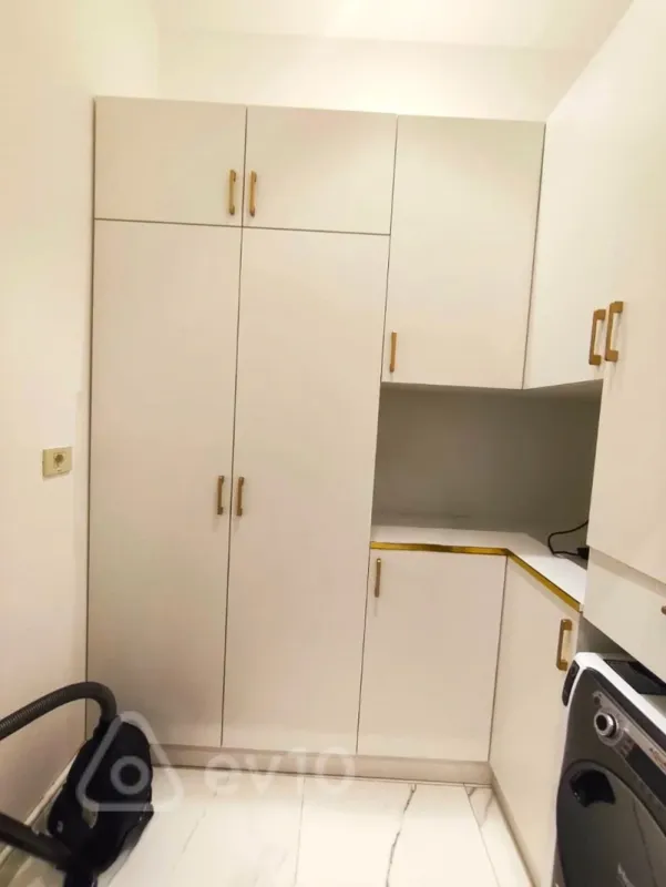 Kirayə verilir 2 otaqlı yeni tikili 95 m²
