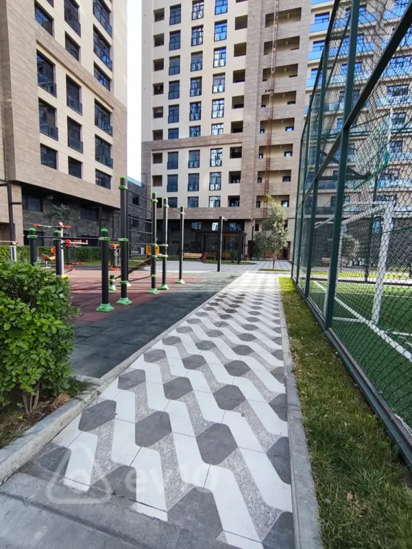 Kirayə verilir 2 otaqlı yeni tikili 95 m²