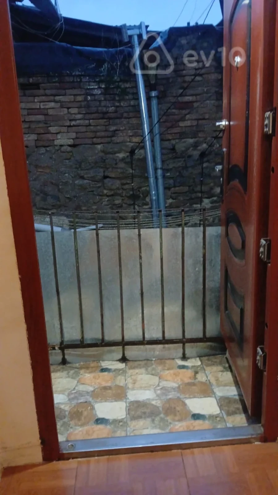 Kirayə verilir 1 otaqlı köhnə tikili 30 m²