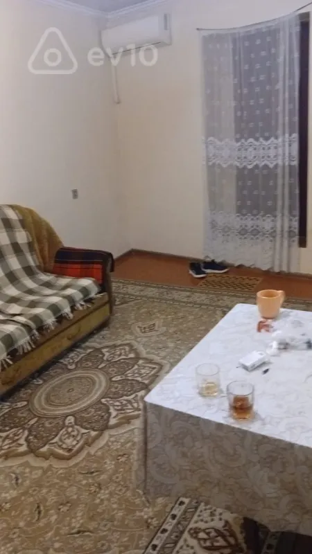 Kirayə verilir 1 otaqlı köhnə tikili 30 m²