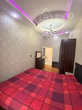 Kirayə verilir 2 otaqlı yeni tikili 80 m²