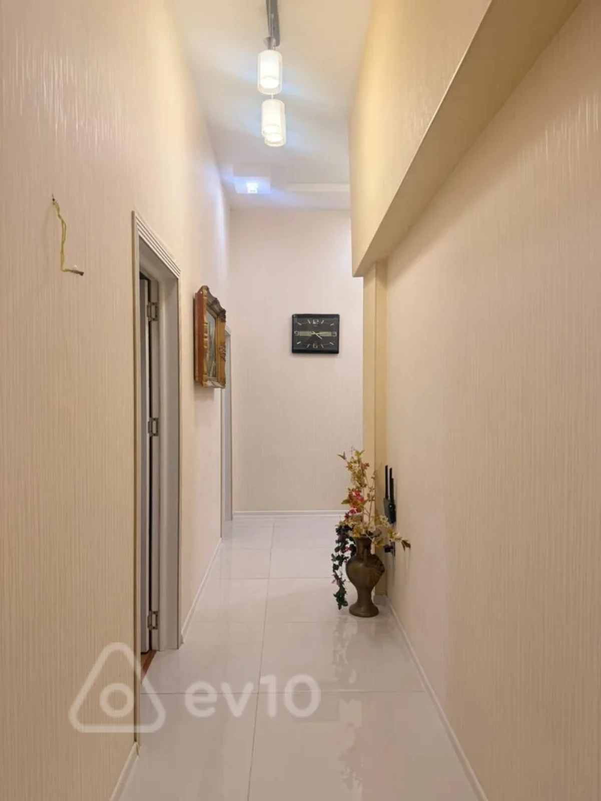 Kirayə verilir 2 otaqlı yeni tikili 80 m²