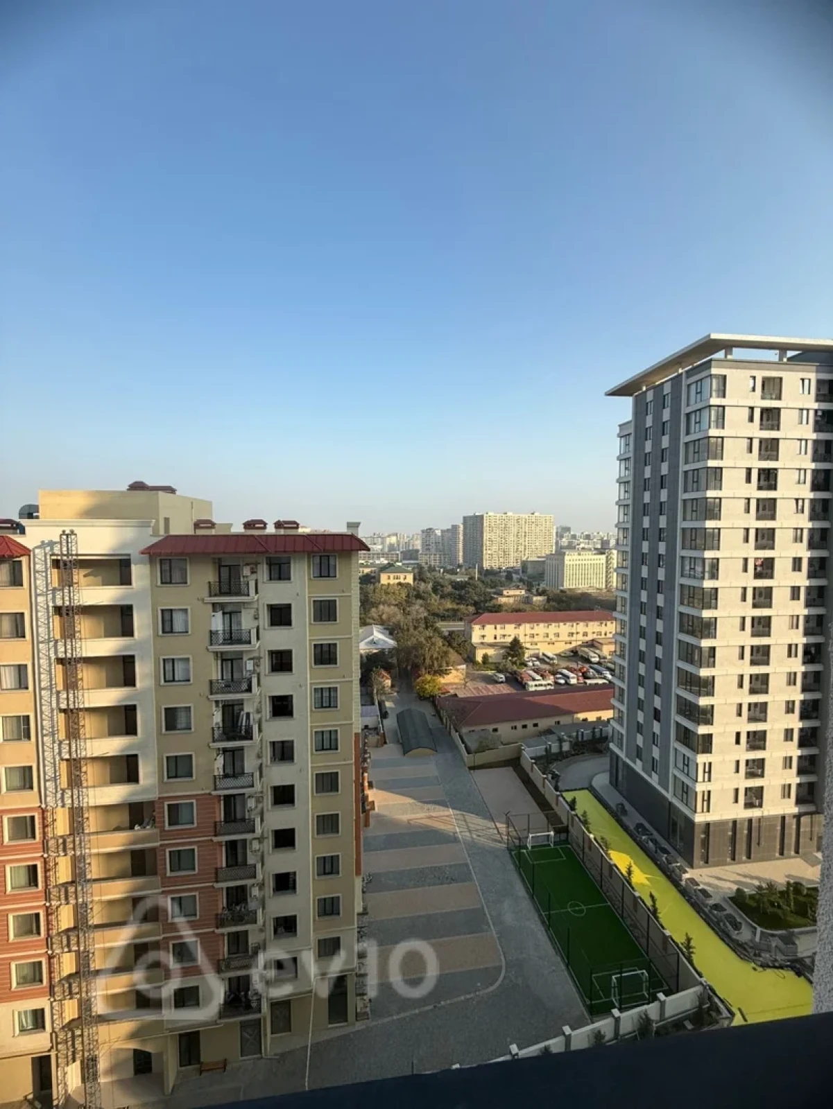 Kirayə verilir 3 otaqlı yeni tikili 80 m²