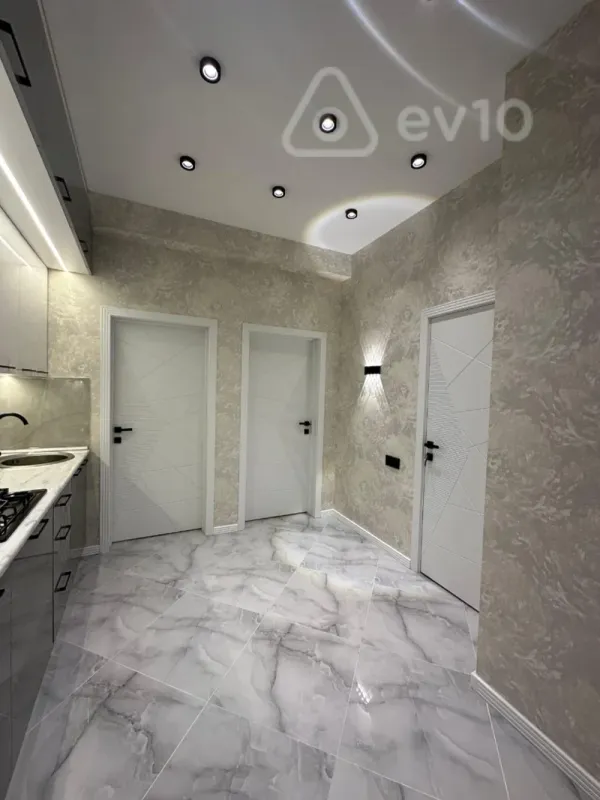 Satılır 2 otaqlı yeni tikili 63 m²