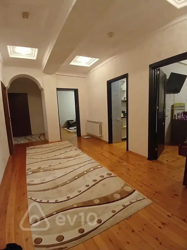 Satılır 3 otaqlı yeni tikili 117 m²