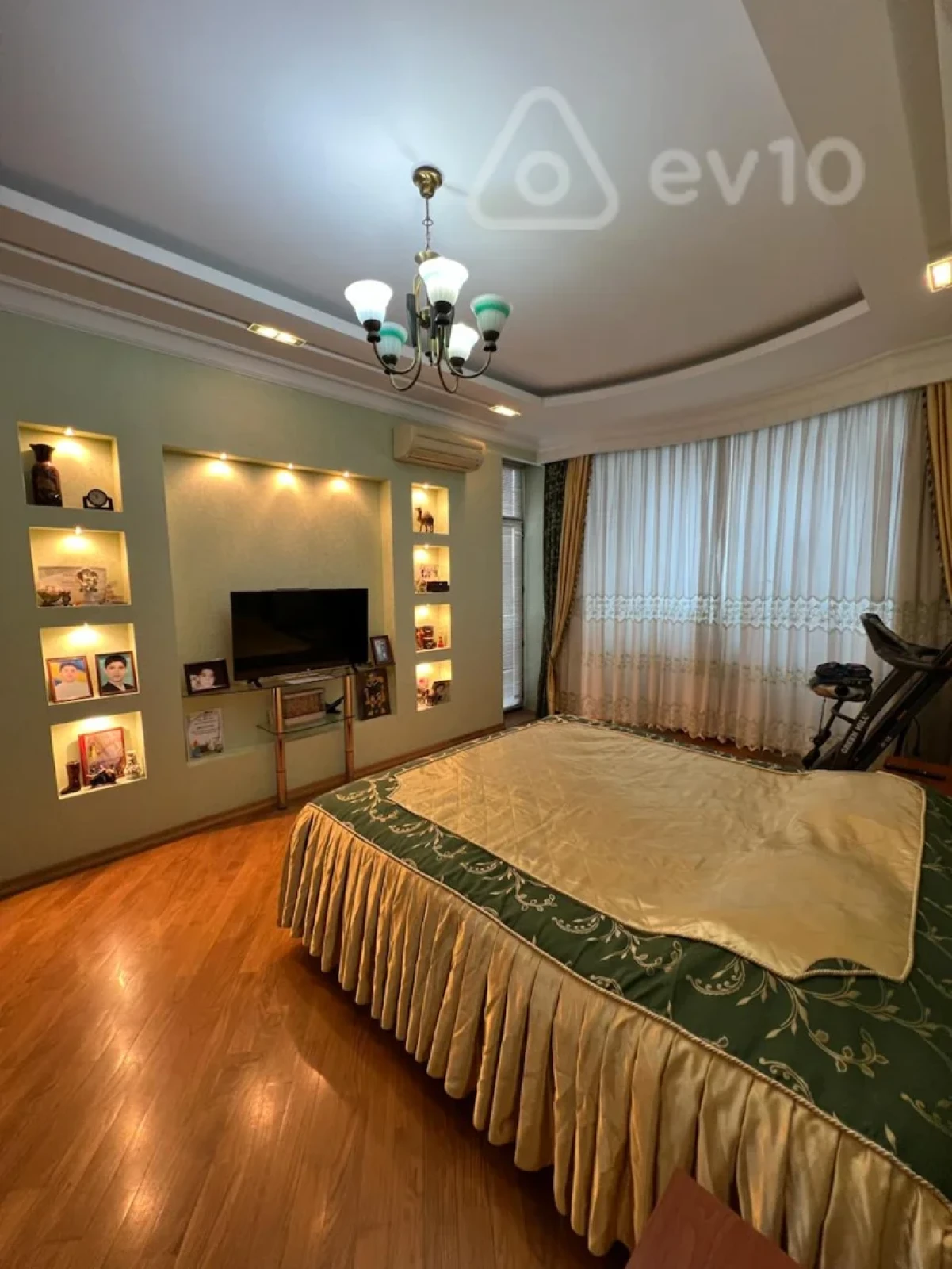 Satılır 3 otaqlı yeni tikili 170 m²